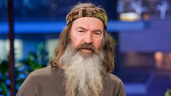 X : Actor Phil Robertson dies at 79