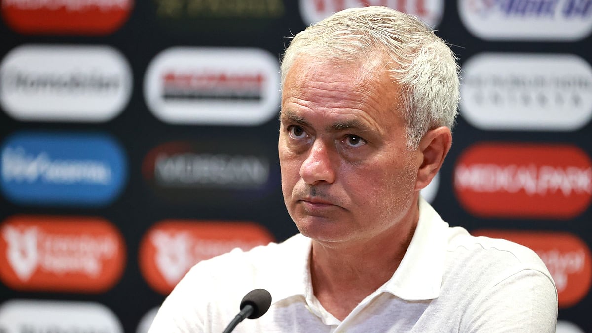 Mourinho's Fenerbahce will finish second in this season's Turkish Super Lig