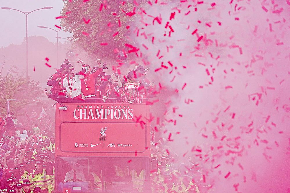 EPL soccer Liverpool FC Premier League victory parade photo 3