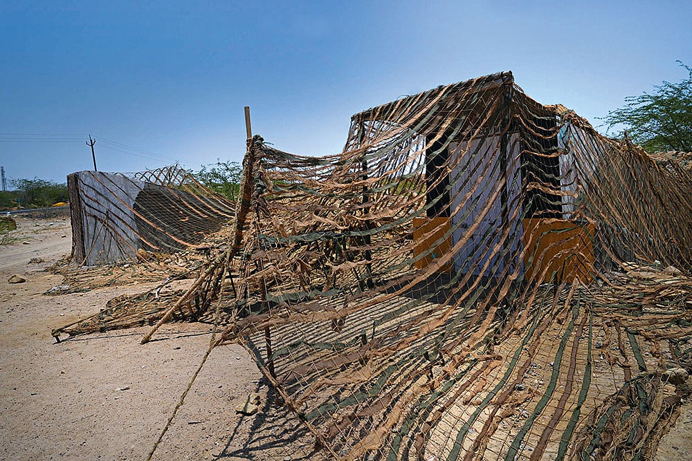 Locally known as the “India Gate”, this entry point near Khawda in Kutch