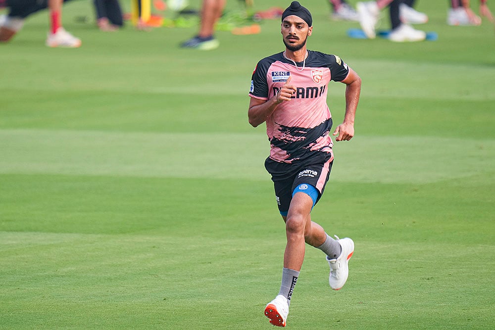 IPL 2025 Q1 PBKS vs RCB, PBKS Train Hard Ahead Of Qualifier 1_Arshdeep Singh