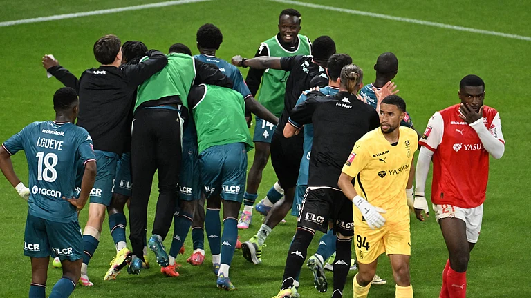 Metz celebrate in their play-off win. - null