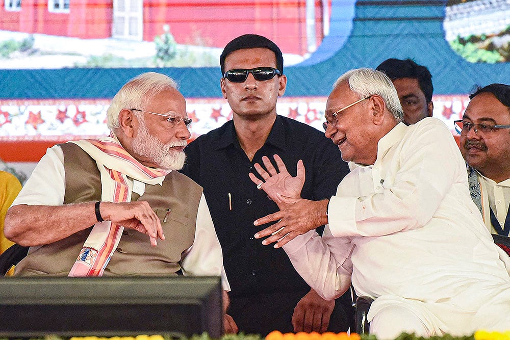 Narendra Modi and Bihar CM Nitish Kumar 