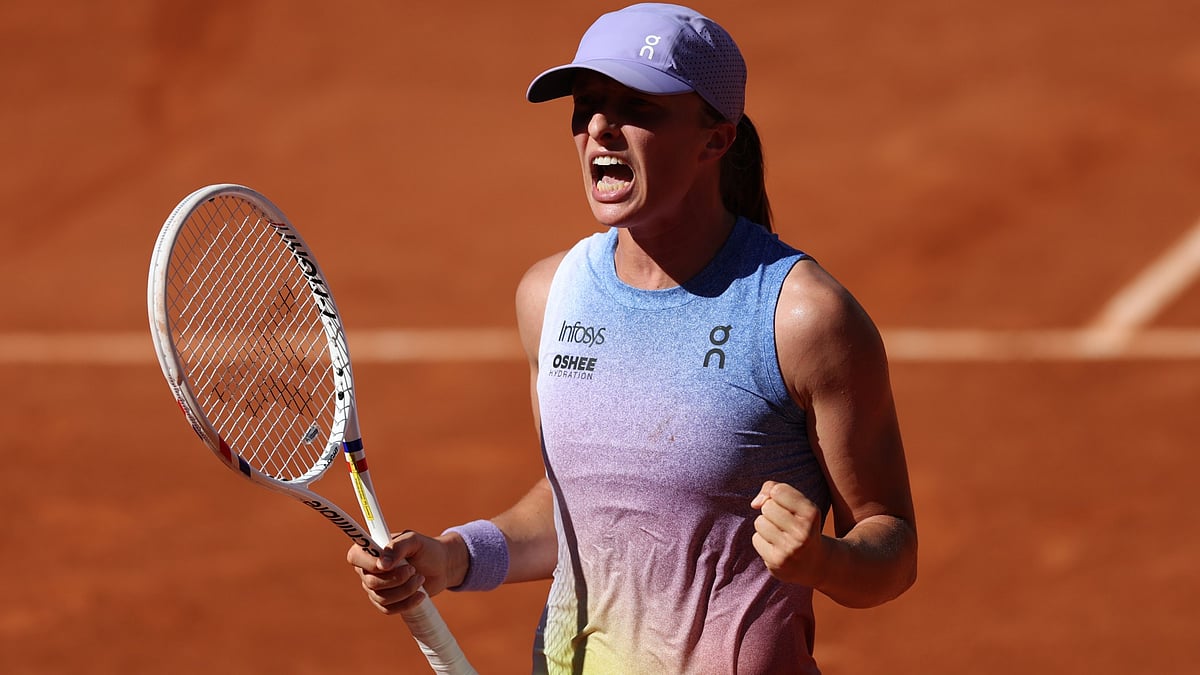 File : Iga Swiatek moves into French Open fourth round