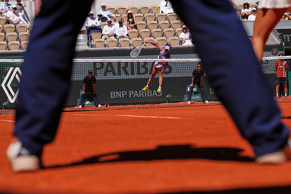 French Open Tennis 2025 Third round match Iga Swiatek vs Jaqueline Cristian_ 4