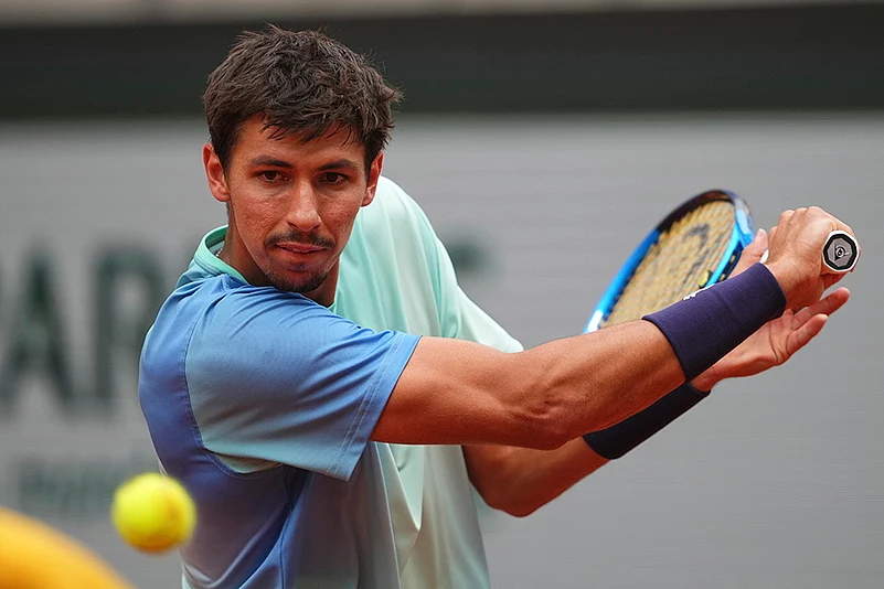 French Open Tennis 2025 fourth round match Tommy Paul vs Alexei Popyrin_7