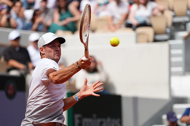 French Open Tennis 2025 fourth round match Tommy Paul vs Alexei Popyrin_6