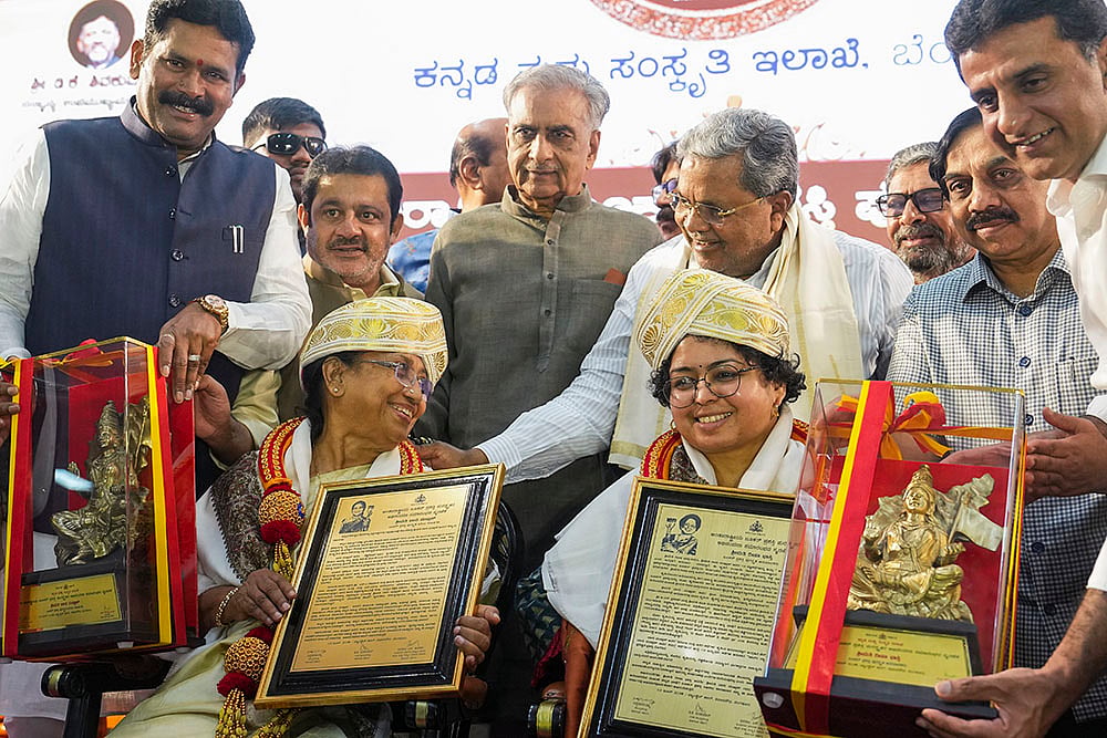 Banu Mushtaqs felicitation ceremony in Bengaluru