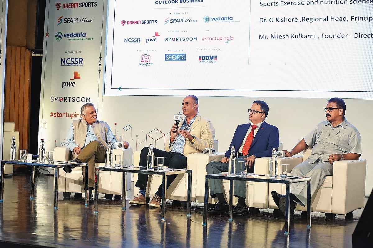 Prof. Dr. Mahesh Panchagnula, IIT Madras – Moderator; Mr. Nilesh Kulkarni, Founder - Director, IISM; Col. Anup Krishnan, Director, Dypatil University, School of Sports Exercise and nutrition sciences, Navi Mumbai; Dr. G Kishore, Regional Head, Principal, LNCPE, Trivandrum