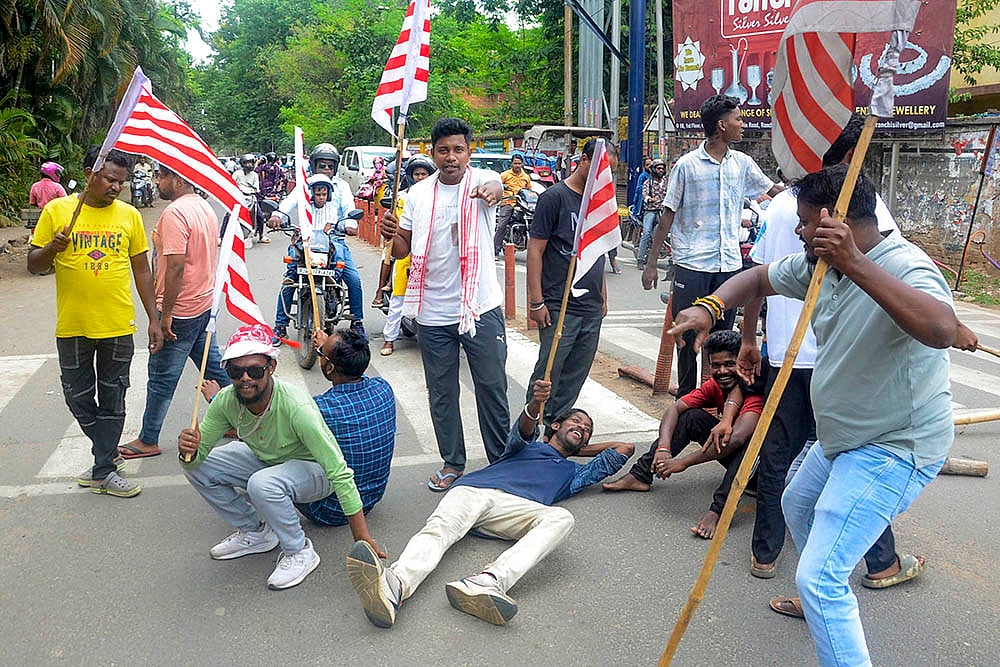 Tribals Jharkhand bandh