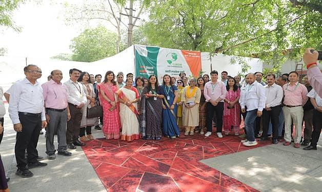 MoS Nimuben Bambhaniya Leads Plantation Drive At Food Corporation Of India, Narela Depot To Mark World Environment Day 2025