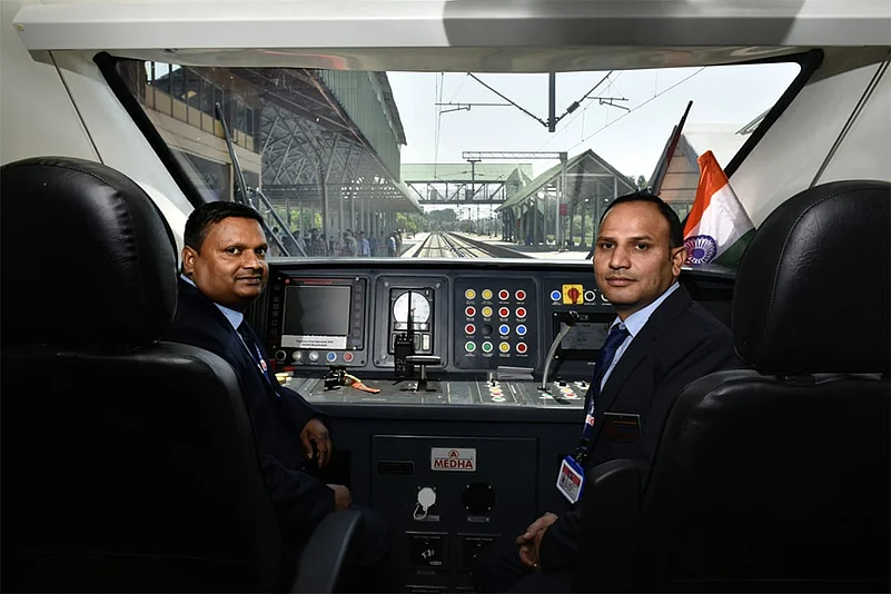 Katra Srinagar Vande Bharat service inauguration