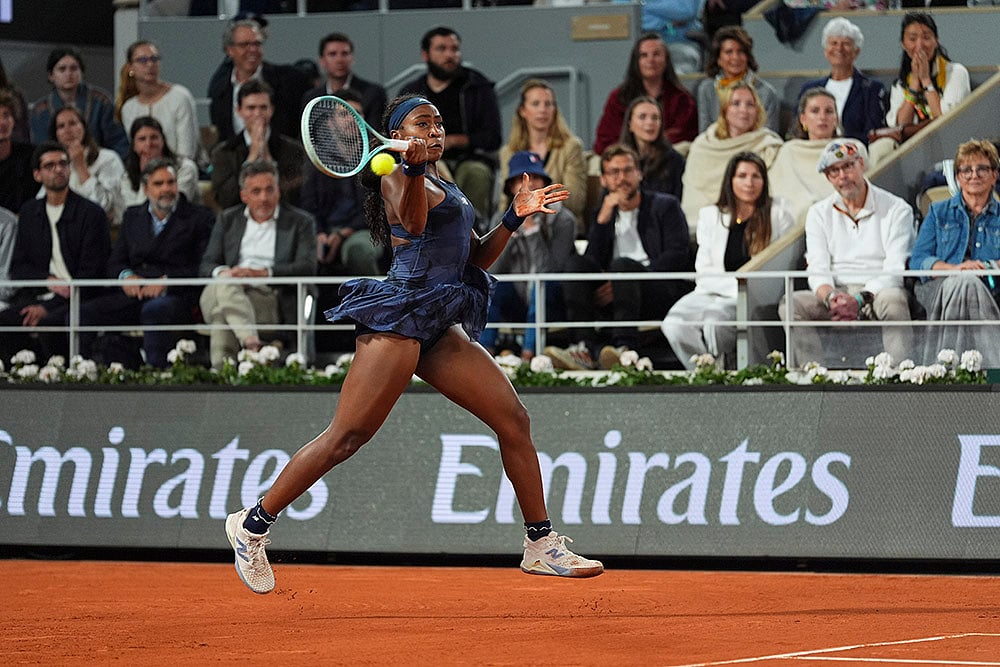 French Open Tennis 2025 Semi-Finals Coco Gauff vs Lois Boisson_4