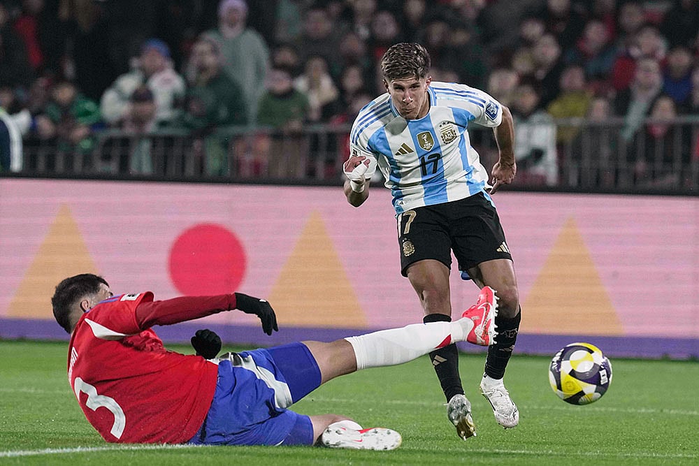 Chile Argentina WCup Soccer: Chile vs Argentina