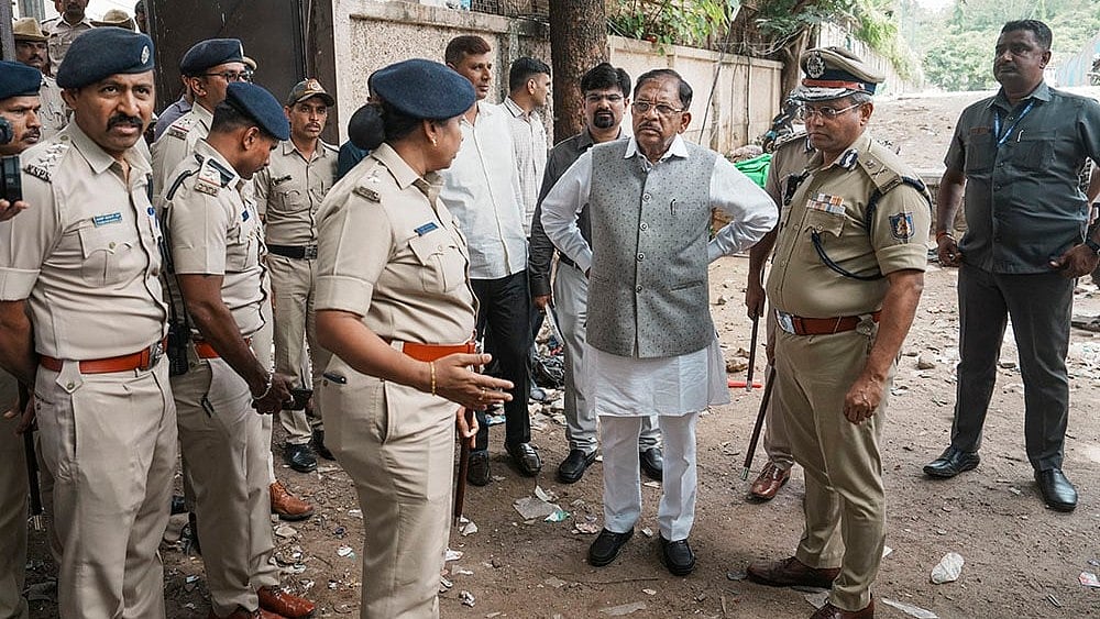 | Photo: PTI/Shailendra Bhojak : Stadium stampede: Karnataka Home Minister inspects the site in Bengaluru