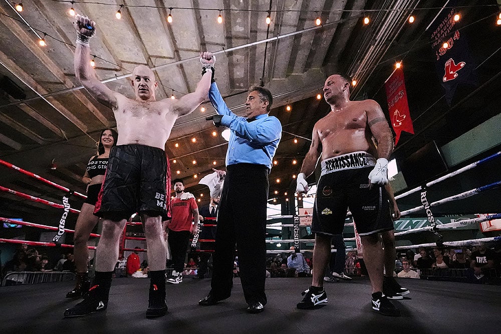 Boxing is returning to Bostons famed Fenway Park after nearly 70 years