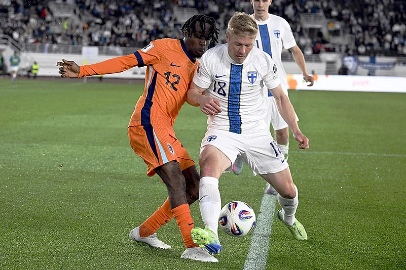 World Cup 2026 group K qualifying soccer Finland vs Netherlands_Jere Uronen