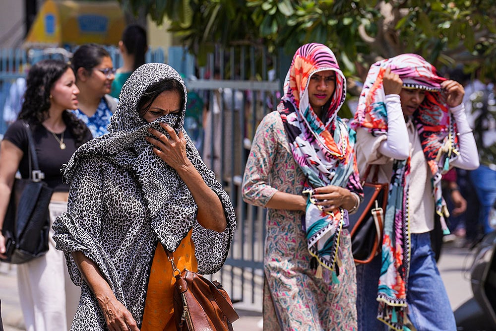 Hot day in Delhi