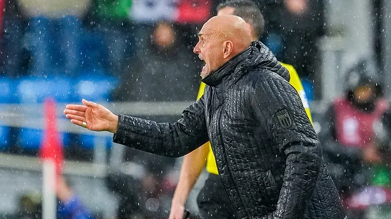 Luciano Spalletti sacked Italy coach