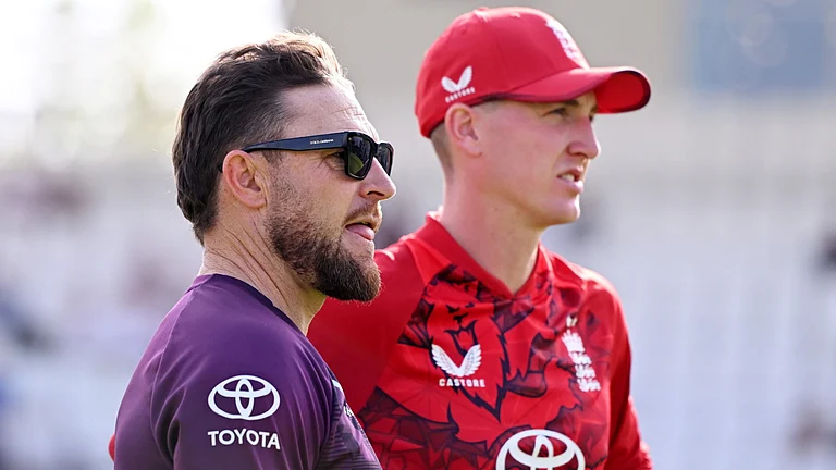 Brendon McCullum praises Harry Brook for perfect start - null