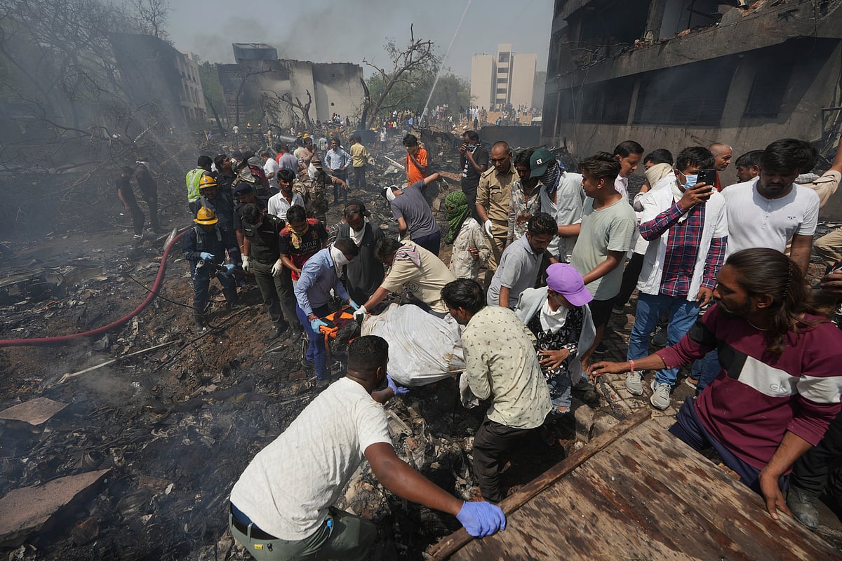 Ajit Solanki : Rescue operations underway at the site of the plane crash in Ahmedabad