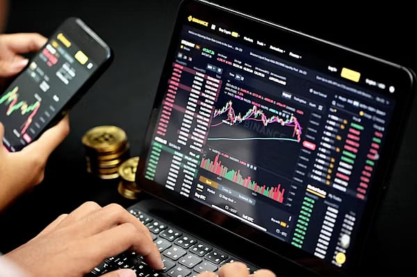 crypto market graph