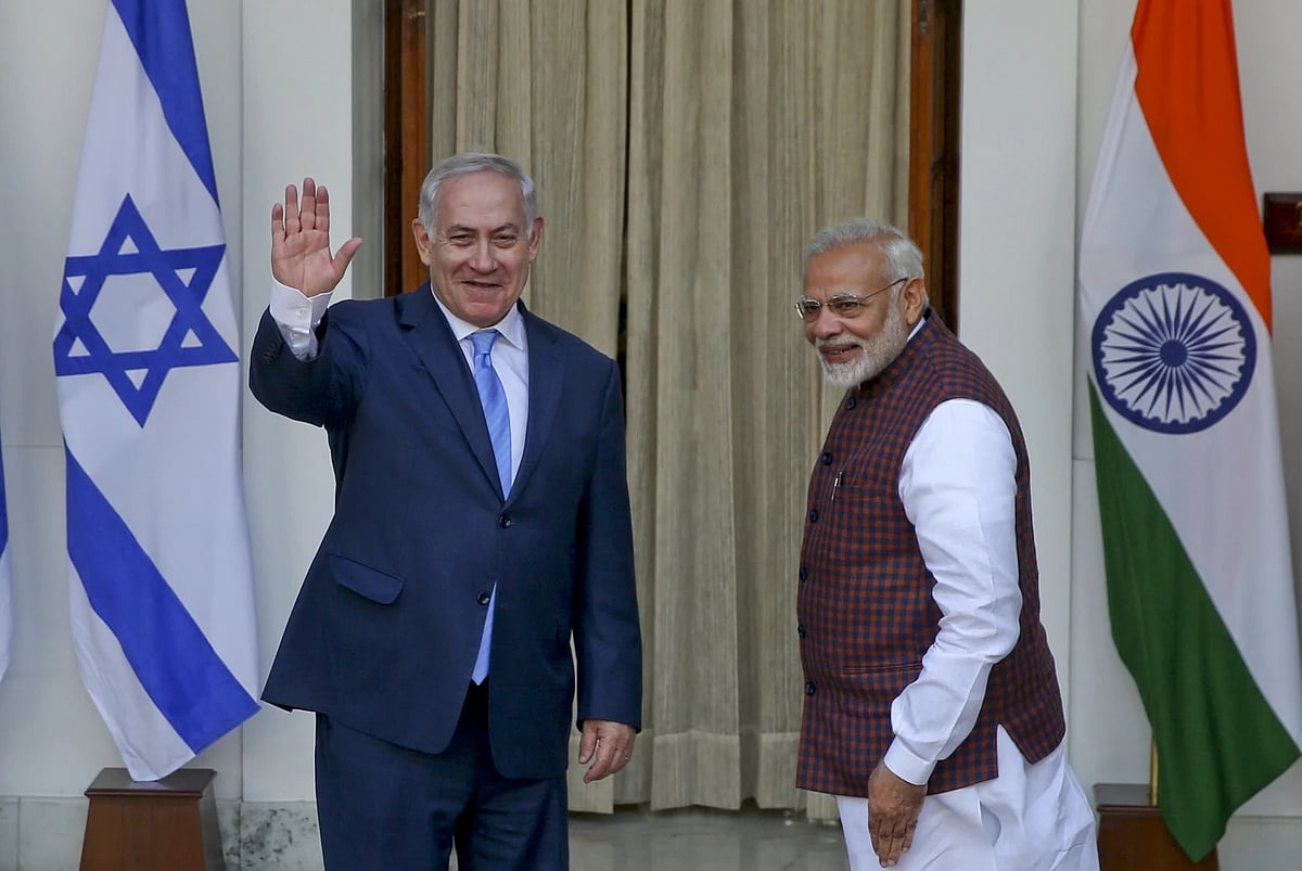AP : Israeli PM Benjamin Netanyahu (L) with PM Modi