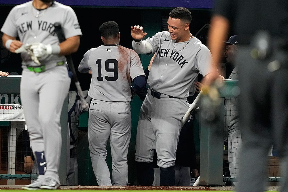 MLB: New York Yankees vs Kansas City Royals