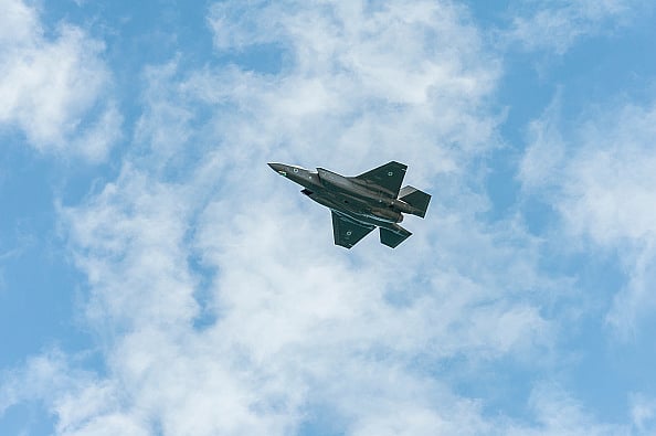 Lockheed Martin F-35 Lightning II doing acrobatics, Tel Aviv, Israel