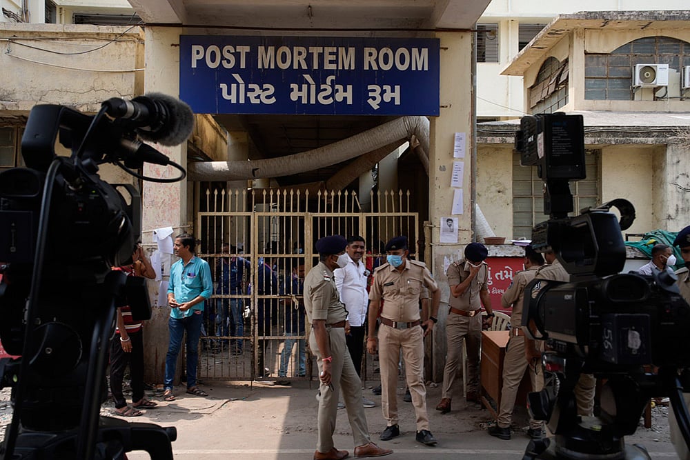 | Photo: Vikram Sharma : Ahmadabad Plane Crash