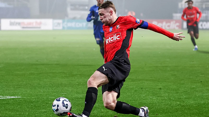 Adrien Truffert joins Bournemouth