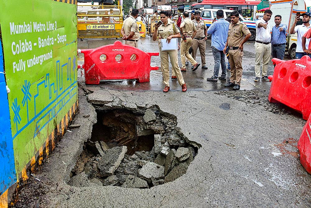 Road caves-in in Mumbai