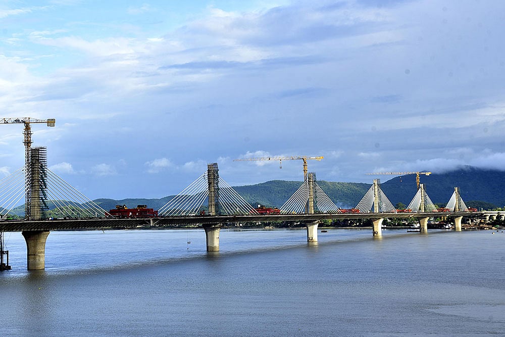 Construction at Assams extradosed bridge