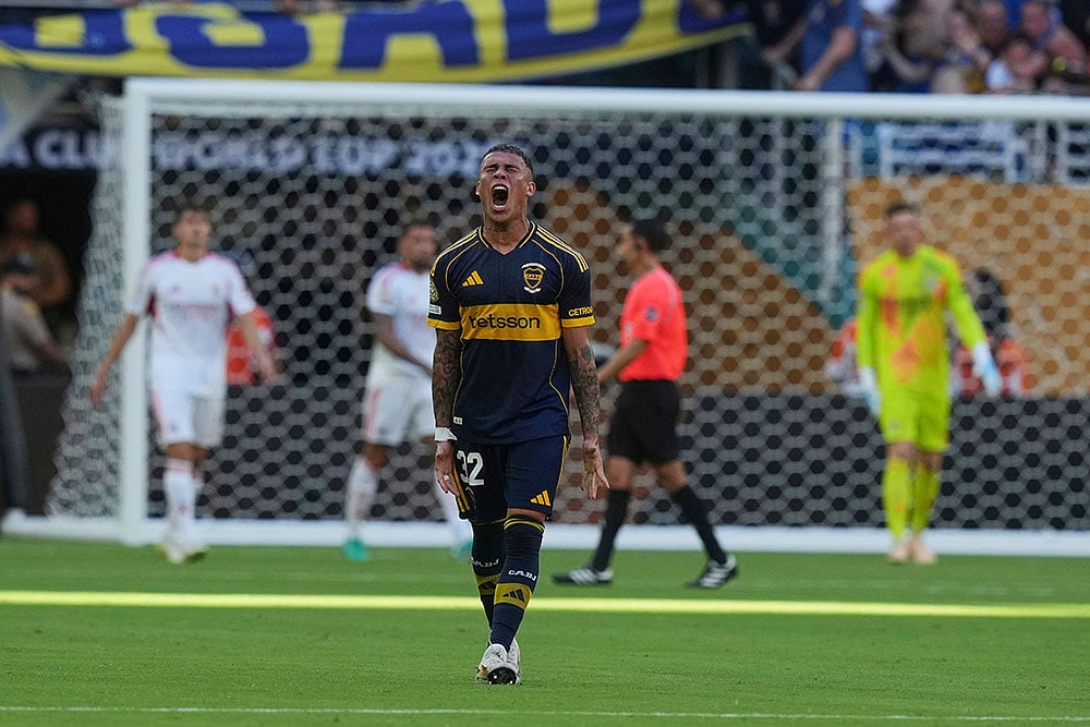 Ayrton Costa  Boca Juniors vs Benfica FIFA Club World Cup 2025 Group C match AP Photo
