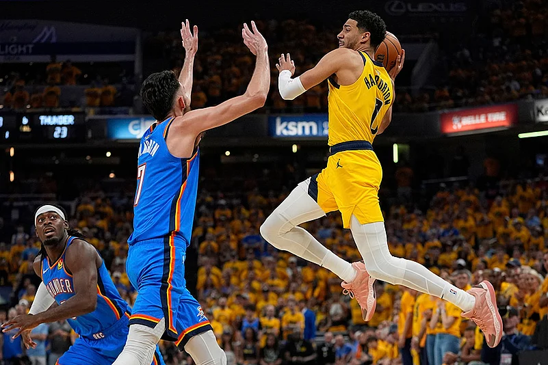 NBA Finals 2025 Game 6 Pacers vs Thunder basketball photos: Tyrese Haliburton