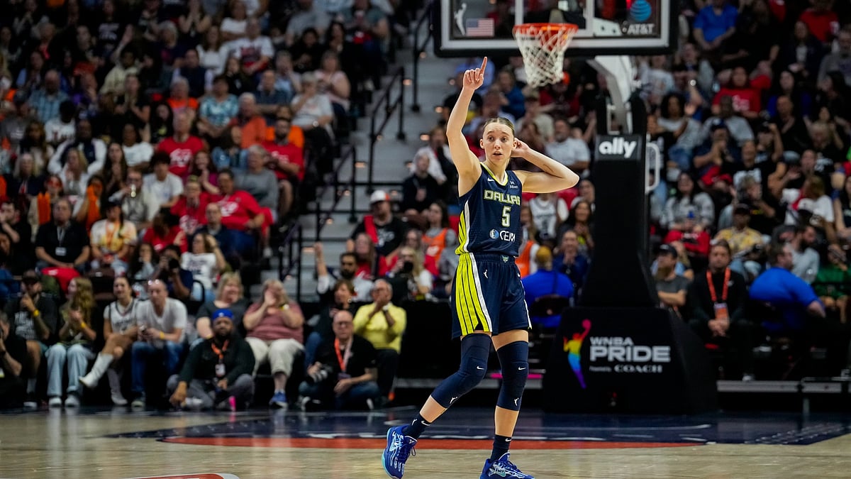 Paige Bueckers #5 of the Dallas Wings plays against the Connecticut Sun during a WNBA basketball game at Mohegan Sun Arena on June 20, 2025 in Uncasville, Connecticut.