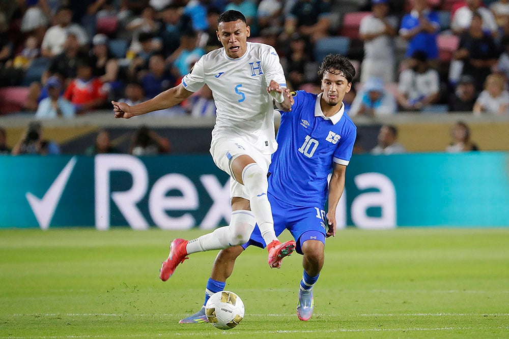 Concacaf Gold Cup 2025 group B match Honduras vs El Salvador at Texas_ Kervin Arriaga