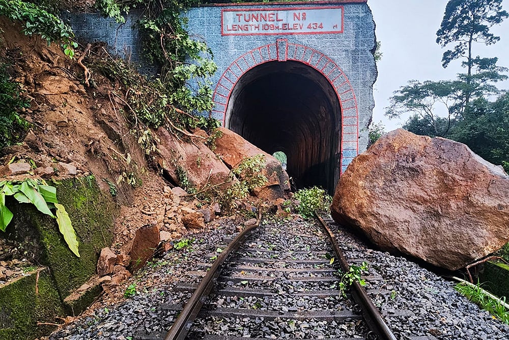 Boulders fall on railway track in Karnatakas Hassan