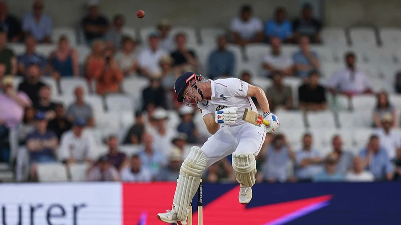 Harry-Brook-Jasprit-Bumrah-Leeds-AP