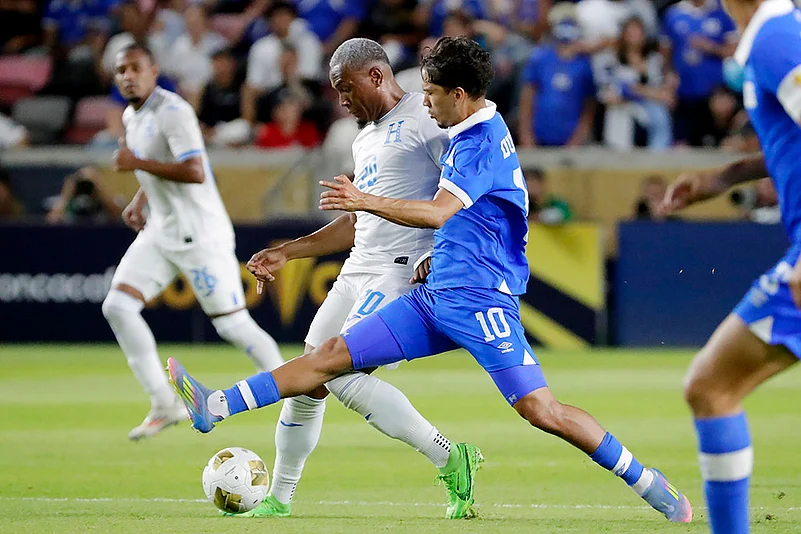 Concacaf Gold Cup 2025 group B match Honduras vs El Salvador at Texas_Enrico Duenas