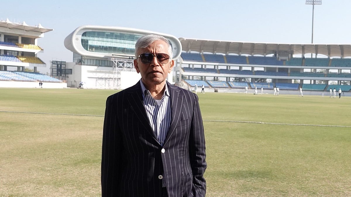 X/ @dcciofficial : Dilip Doshi passed away at the age of 77 following a cardiac arrest in London.