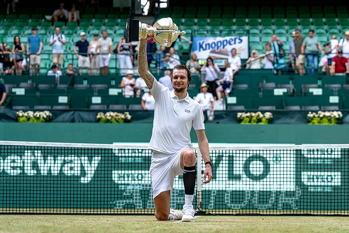 Germany ATP Halle Open tennis tournament Final Alexander Bublik Vs Daniil Medvedev_1