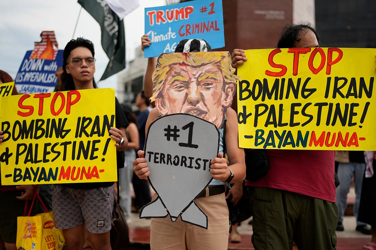 Aaron Favila/AP Photo : A Look Into The Ongoing Conflicts Around The World