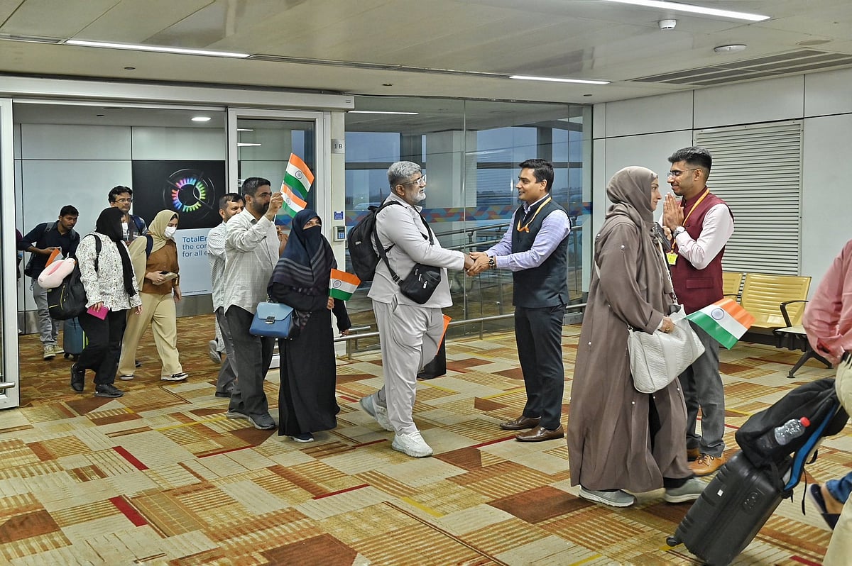 X/@MEAIndia : Indian nationals evacuated from Mashhad amid ongoing conflict