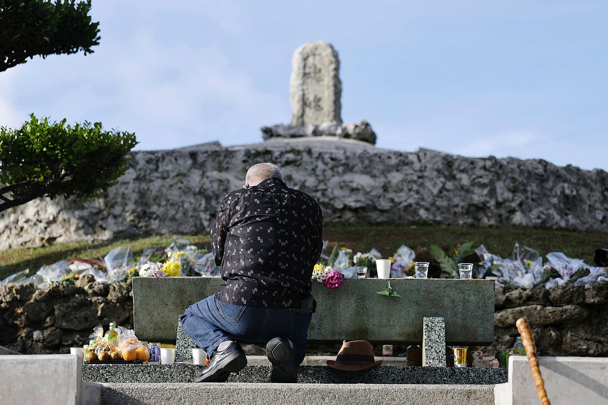 å°åè±å­Hidetaka Komukai/Kyodo News via AP : Okinawa Marks Eight Decades Since WWII Battle With Solemn Tribute And Global Message