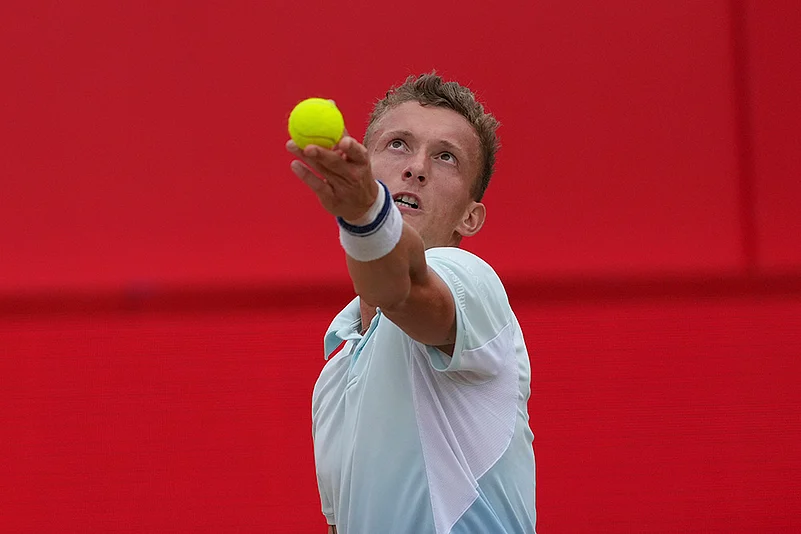 ATP Queens Club Tennis Championships Final Carlos Alcaraz vs Jiri Lehecka_8