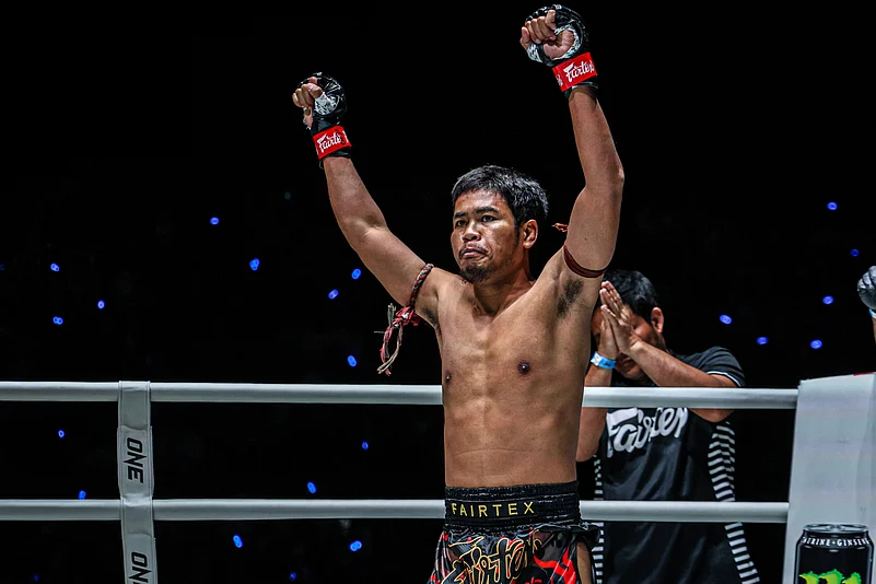 Muangthai PK Saenchai