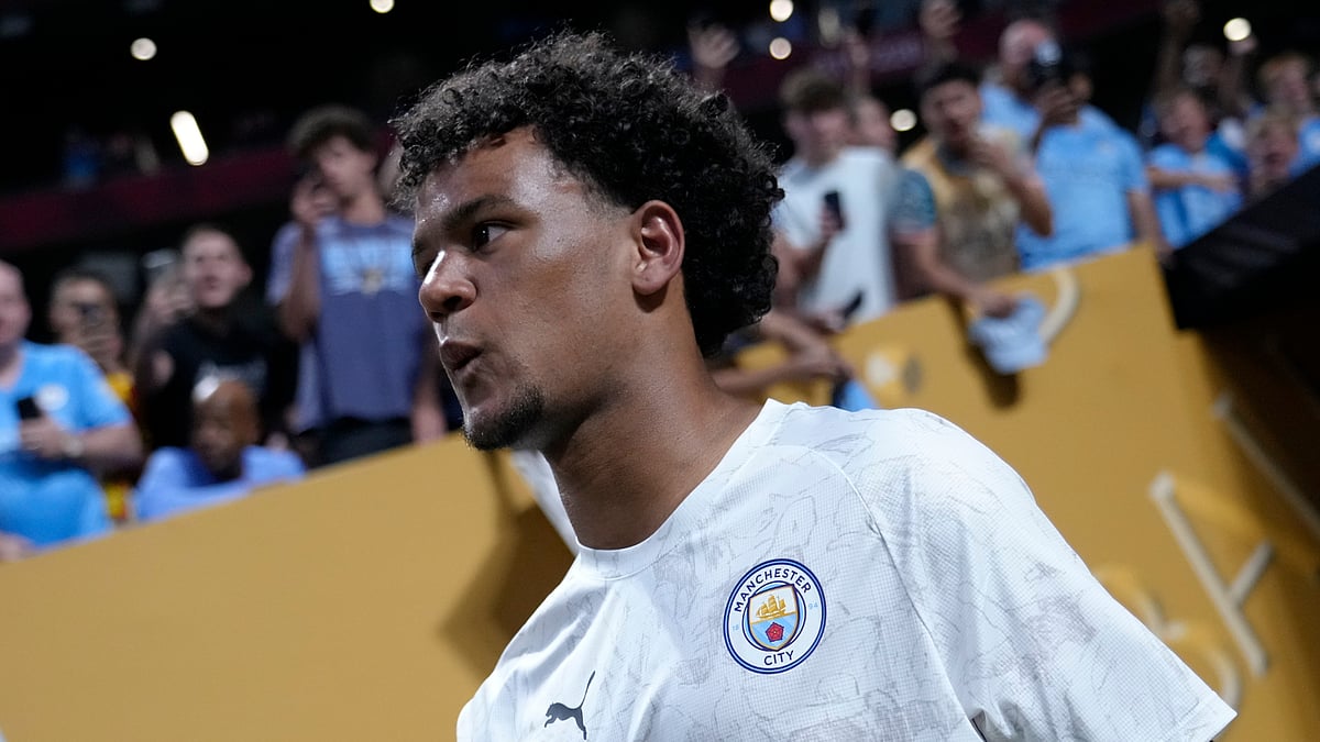 Manchester City's Oscar Bobb - null