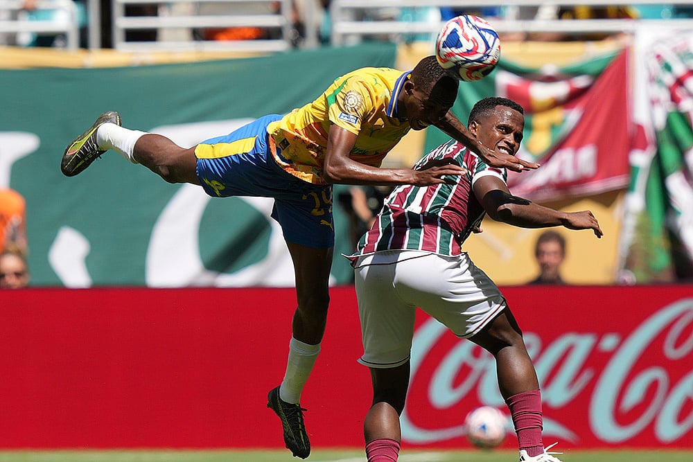 Fifa CWC 2025 Group F match Mamelodi Sundowns vs Fluminense in Florida_Divine Lunga