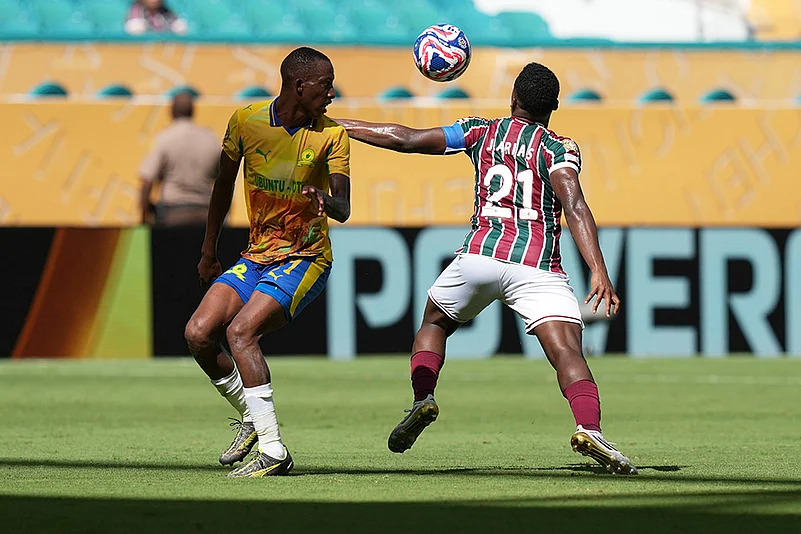 Fifa CWC 2025 Group F match Mamelodi Sundowns vs Fluminense in Florida_Divine Lunga